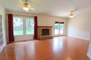 1010 Fox Run Ln, Algonquin, IL 60102 - Photo 6