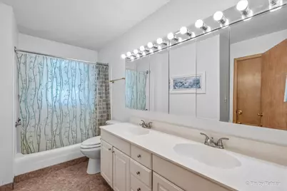 1814 W Catalpa Lane, Mount Prospect, IL 60056 - Photo 12