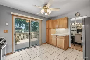 1814 W Catalpa Ln, Mount Prospect, IL 60056 - Photo 14