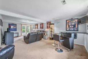 1814 W Catalpa Ln, Mount Prospect, IL 60056 - Photo 18
