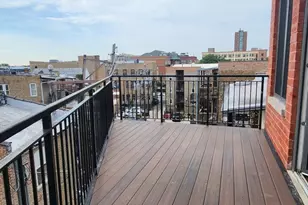 4428 N Sheridan Rd, Chicago, IL 60640 - Photo 10