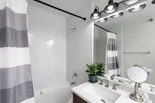 235 W Van Buren St, Chicago, IL 60607 - Photo 14