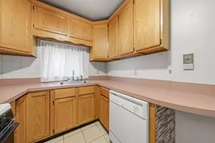2636 Kenilworth Ave, Berwyn, IL 60402 - Photo 18