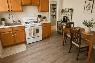 4860 W Byron St, Chicago, IL 60641 - Photo 4