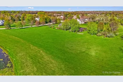 8219 Squirrel Drive, Spring Grove, IL 60081 - Photo 6