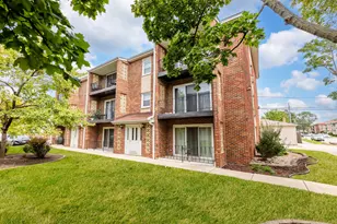 6416 W 64th Pl, Chicago, IL 60638 - Photo 1