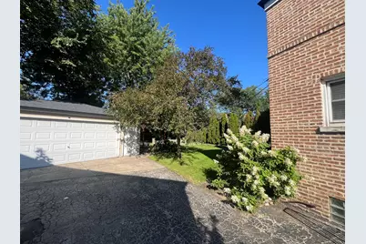 3928 S Wisconsin Avenue, Stickney, IL 60402 - Photo 18