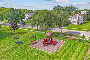 750 S Aldridge Ln, Round Lake, IL 60073 - Photo 24