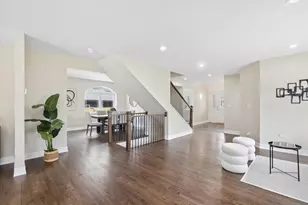 9807 W 57th St, Countryside, IL 60525 - Photo 8