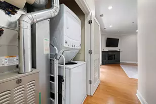 2811 N Bell Ave, Chicago, IL 60618 - Photo 30