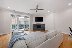 2811 N Bell Ave, Chicago, IL 60618 - Photo 6