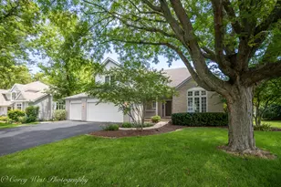 1644 Derby Dr, Batavia, IL 60510 - Photo 1