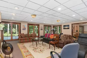 818 Fox Glen Dr, Saint Charles, IL 60174 - Photo 32