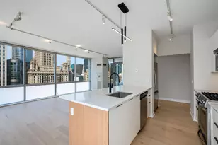 8 E Randolph St, Chicago, IL 60601 - Photo 8