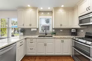 1608 Lois Ann Ln, Naperville, IL 60563 - Photo 6