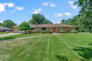 15400 Paxton Ave, South Holland, IL 60473 - Photo 2
