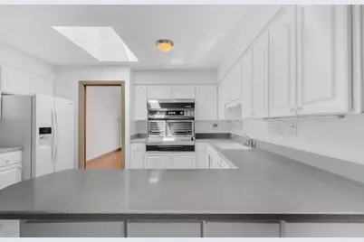 9712 S Kolmar Avenue, Oak Lawn, IL 60453 - Photo 6