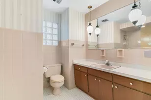 9712 S Kolmar Ave, Oak Lawn, IL 60453 - Photo 14