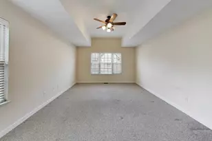 512 Callie Ct, Morton Grove, IL 60053 - Photo 16