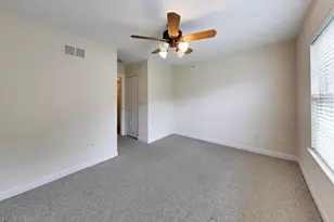 512 Callie Ct, Morton Grove, IL 60053 - Photo 28
