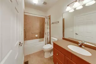 512 Callie Ct, Morton Grove, IL 60053 - Photo 14