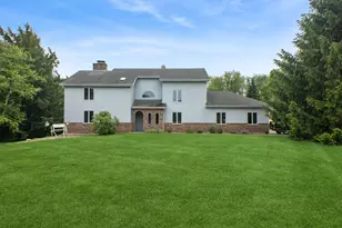 40W923 Mulhern Rd, La Fox, IL 60119 - Photo 1