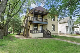 1439 8th Ave, Rockford, IL 61104 - Photo 1