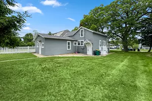 1910 Elim Ave, Zion, IL 60099 - Photo 26