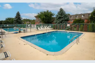 586 Fairway View Drive #1B, Wheeling, IL 60090 - Photo 12