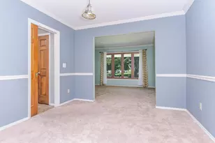 34 Chiswick Cir, Bloomington, IL 61704 - Photo 8
