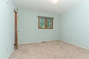 34 Chiswick Cir, Bloomington, IL 61704 - Photo 28