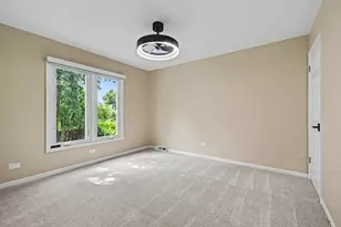1120 Summit Hills Ln, Naperville, IL 60563 - Photo 18