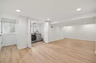 1120 Summit Hills Ln, Naperville, IL 60563 - Photo 12