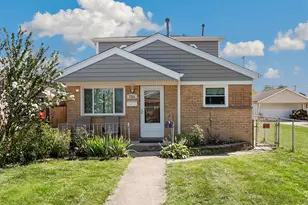 7751 Massasoit Ave, Burbank, IL 60459 - Photo 1