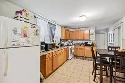 1539 N Kolin Avenue, Chicago, IL 60651 - Photo 8