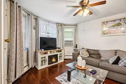 1539 N Kolin Avenue, Chicago, IL 60651 - Photo 4