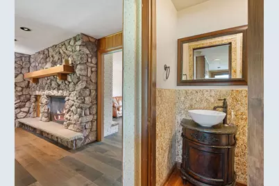 2250 White Oak Drive, Northbrook, IL 60062 - Photo 10