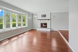 17008 Forest Ave, Oak Forest, IL 60452 - Photo 4