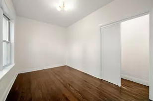 1338 W Hollywood Ave, Chicago, IL 60660 - Photo 14