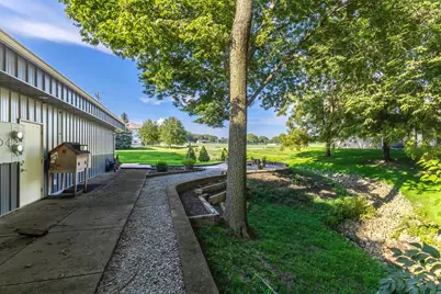 1698 Iowa Street, Leclaire, IA 52753 - Photo 12