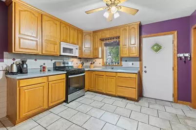 3031 N Kimball Avenue, Chicago, IL 60618 - Photo 8