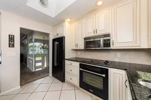 206 E Via Sistina Ct, Toluca, IL 61369 - Photo 10