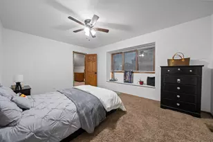 17W210 Massel Ct, Bensenville, IL 60106 - Photo 24