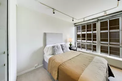 330 W Diversey Parkway #902-04, Chicago, IL 60657 - Photo 22