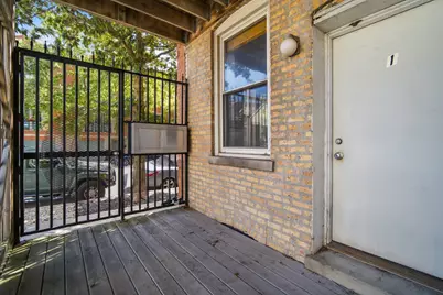 1800 W Superior Street #1N, Chicago, IL 60622 - Photo 16