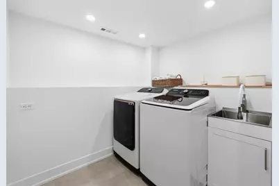 849 E Red Oak Street, Addison, IL 60101 - Photo 12