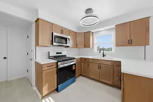 4510 W 55th St, Chicago, IL 60632 - Photo 8