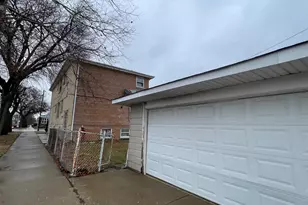 3653 W 71st St, Chicago, IL 60629 - Photo 26