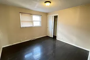 3653 W 71st St, Chicago, IL 60629 - Photo 10