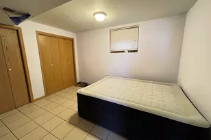 3653 W 71st St, Chicago, IL 60629 - Photo 12